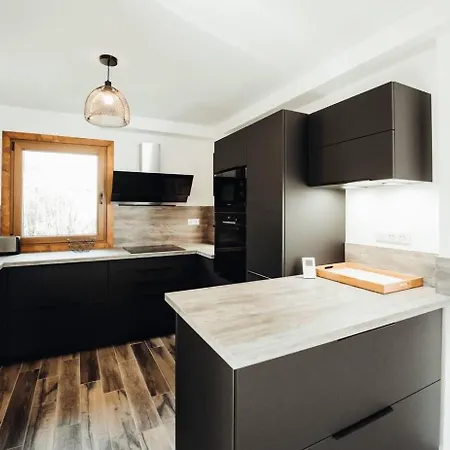 Familial De 6 Dominant Saint-gervais Classe 4 Etoiles * Saint-Gervais-les-Bains